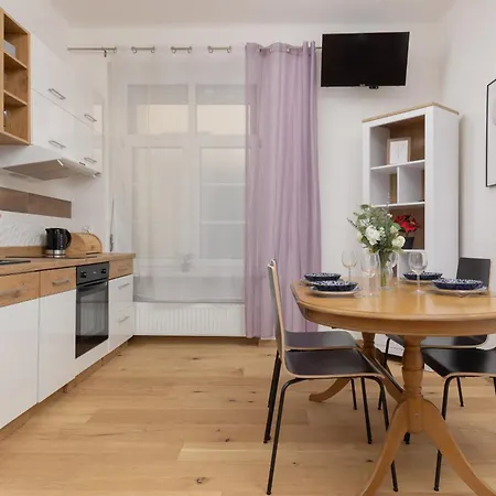 One-bedroom Kazimierz For Office Starowislna By Renters Cracovia