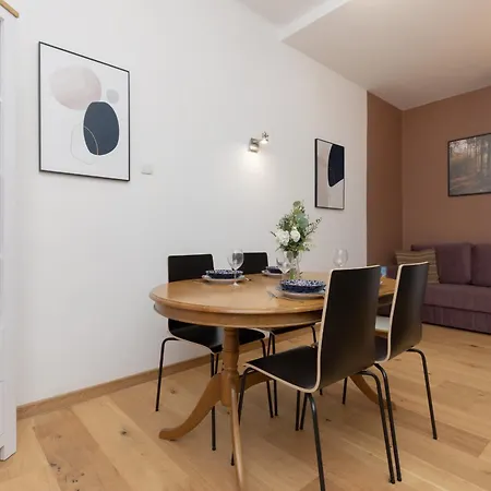 Lägenhet One-bedroom Kazimierz For Office Starowislna By Renters *